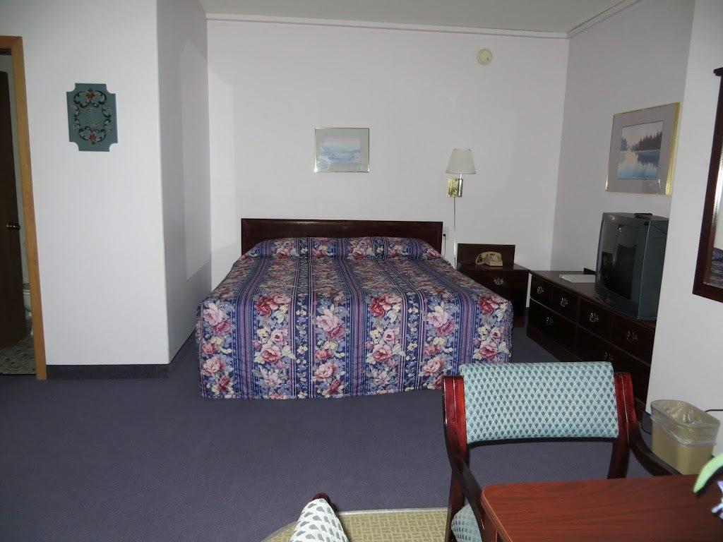 The Bluffs Inn & Suites Decorah Chambre photo